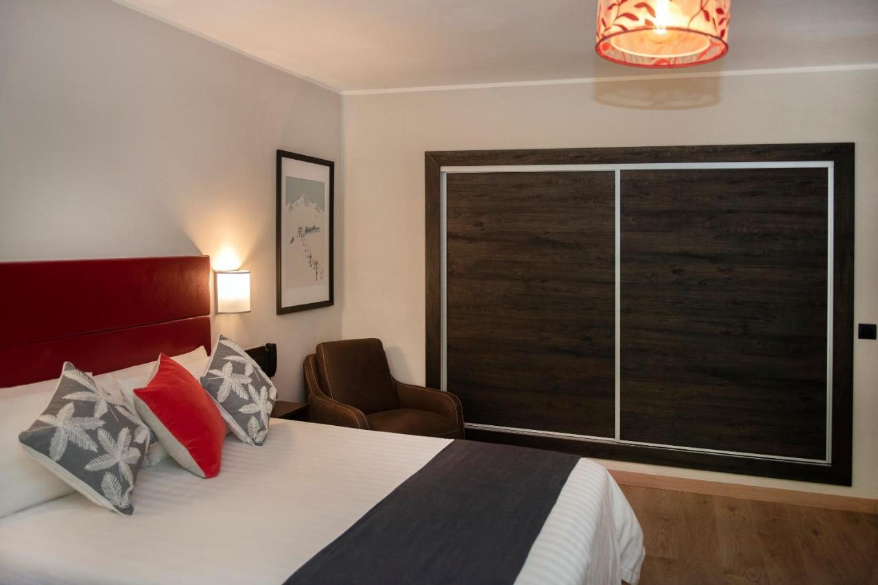 Hotel Palarine Erts Exterior photo