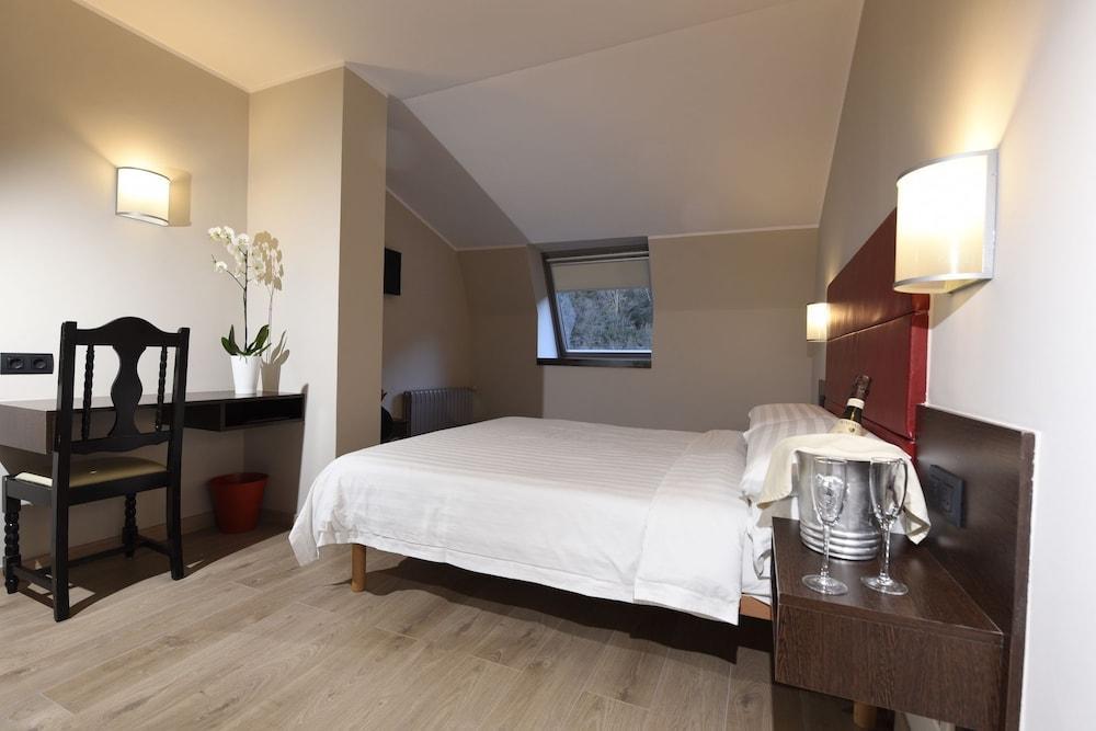 Hotel Palarine Erts Exterior photo