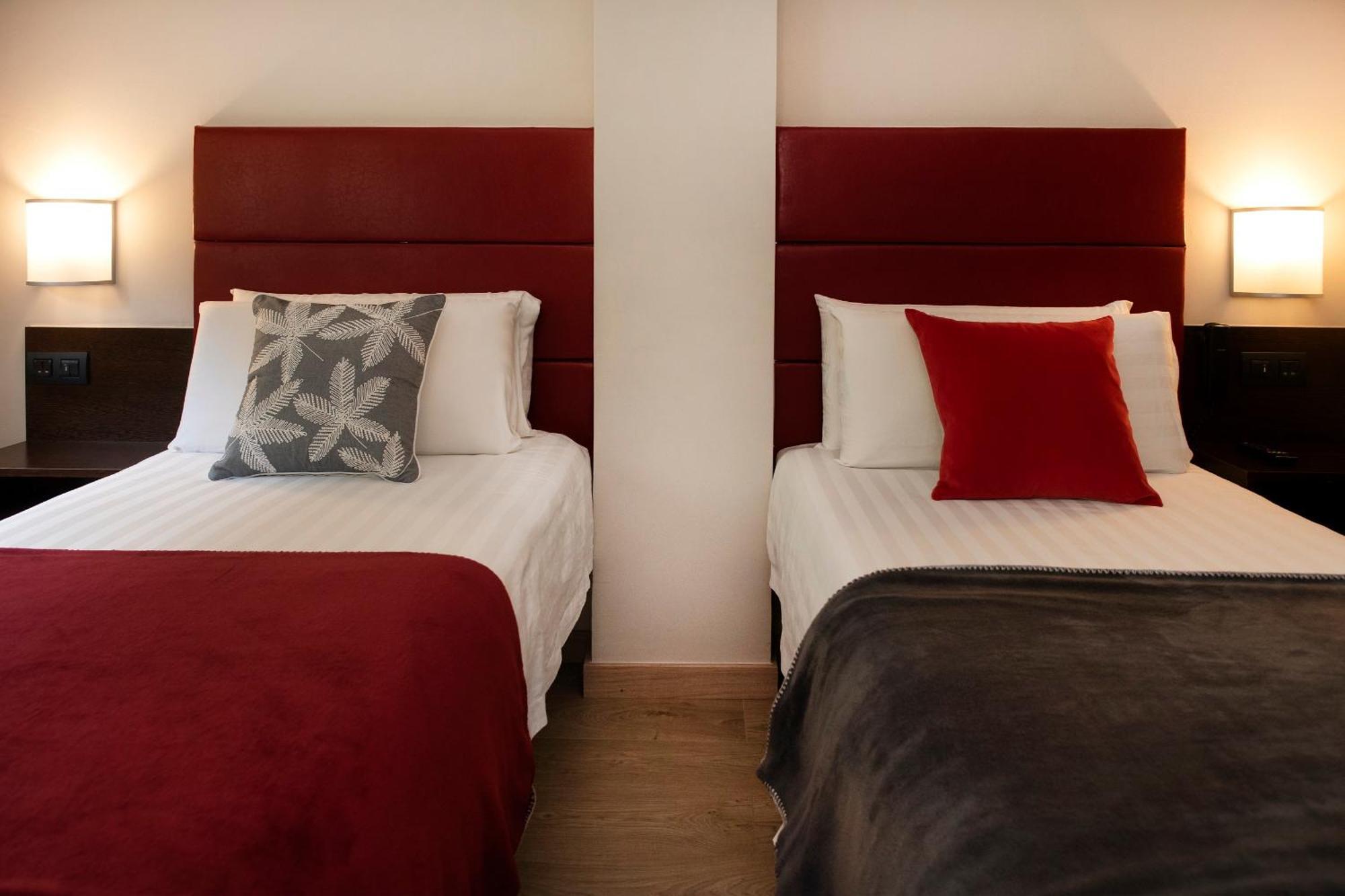 Hotel Palarine Erts Room photo